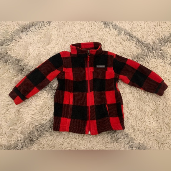 Columbia Sportswear. Size 18-24 months. Black & red. Front zipper & pockets - Picture 1 of 4